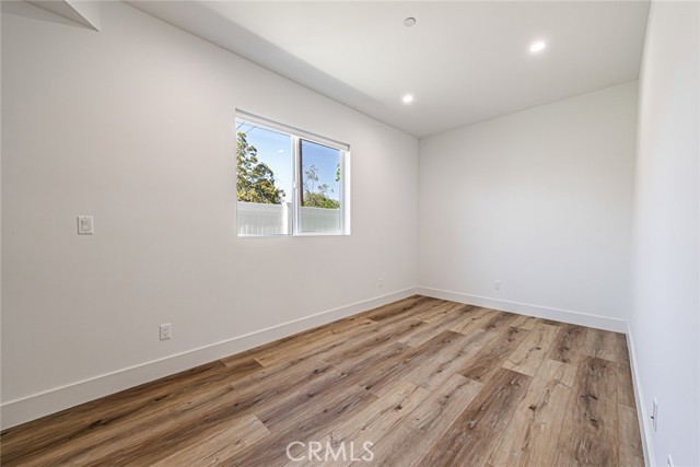 Detail Gallery Image 9 of 34 For 4445 Auckland Avenue, Toluca Lake,  CA 91602 - 4 Beds | 3 Baths