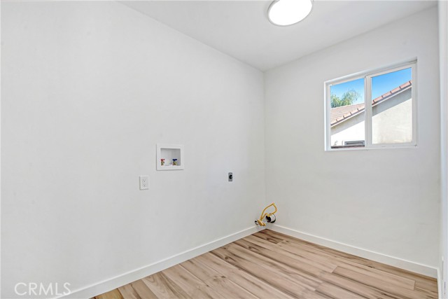 Detail Gallery Image 9 of 16 For 812 Early Dawn, San Jacinto,  CA 92582 - 4 Beds | 2/1 Baths