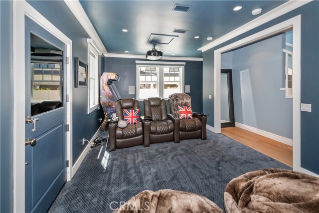 2905 Broad St, Newport Beach CA: https://media.crmls.org/medias/42c46376-836d-4220-acca-2ce43415faa6.jpg