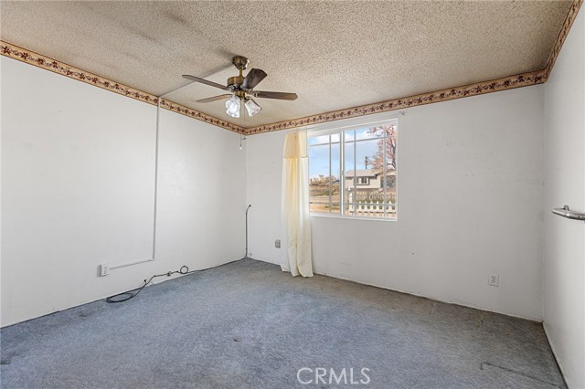 Detail Gallery Image 15 of 31 For 21103 Wigwam St, Apple Valley,  CA 92307 - 3 Beds | 1/1 Baths