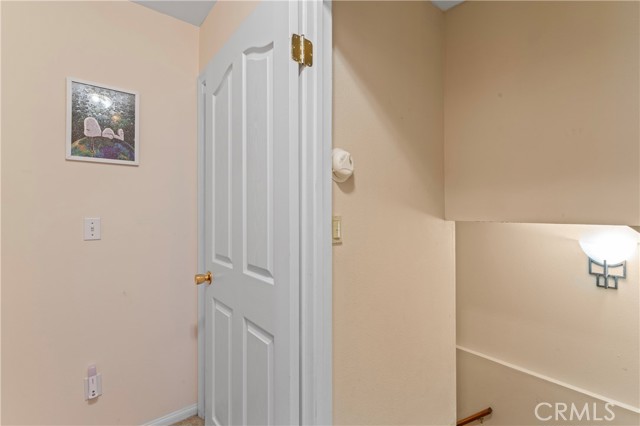 Detail Gallery Image 18 of 40 For 1285 Yukon Dr, Lake Arrowhead,  CA 92352 - 3 Beds | 2/1 Baths