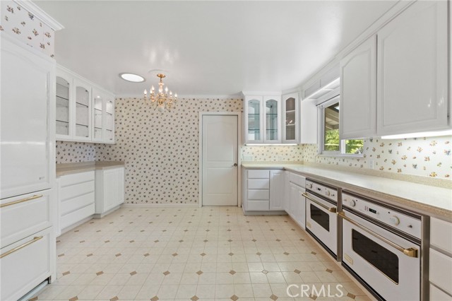 Detail Gallery Image 3 of 32 For 4875 Kinghurst Dr, San Jose,  CA 95124 - 3 Beds | 2 Baths