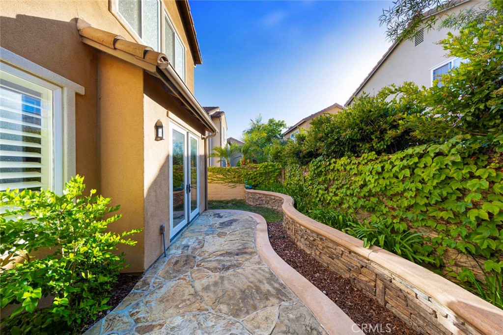 MLS #OC25172072 img 28