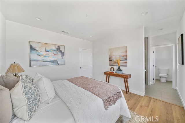 7692 9TH Street, Buena Park CA: https://media.crmls.org/medias/42c745f8-a0e5-43b4-89d1-180836660f46.jpg