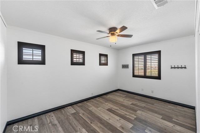 3429 Gemstone Avenue, Rosamond CA: https://media.crmls.org/medias/42c746f5-0836-492c-a35c-063cabe9fccb.jpg