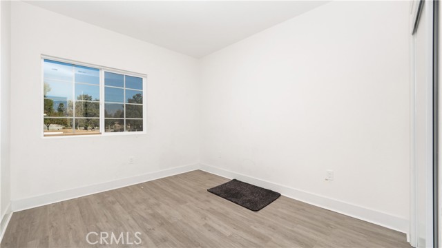 Detail Gallery Image 13 of 22 For 175 E 5th St, San Bernardino,  CA 92410 - 5 Beds | 2/1 Baths