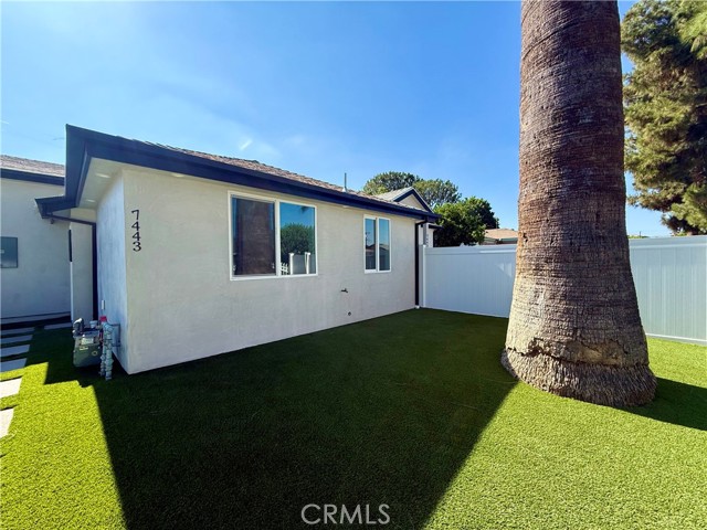 7443 Oakdale Avenue, Winnetka CA: https://media.crmls.org/medias/42c83221-f82b-4737-be0e-955e844c63c8.jpg