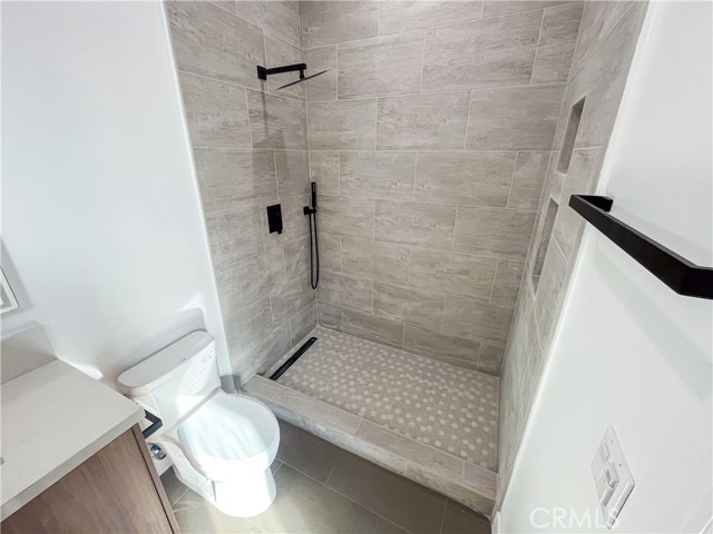 Detail Gallery Image 27 of 39 For 1816 2 S Hauser Bld, Los Angeles,  CA 90019 - 3 Beds | 3/1 Baths