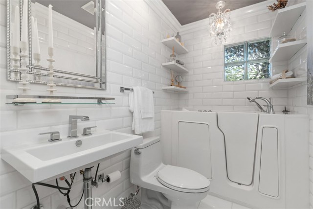 Detail Gallery Image 24 of 50 For 21249 Cancun, Mission Viejo,  CA 92692 - 2 Beds | 2 Baths