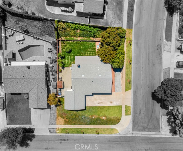 981 Russell Street, La Habra CA: https://media.crmls.org/medias/42c93a6b-ec63-448d-9713-913eff1277fb.jpg
