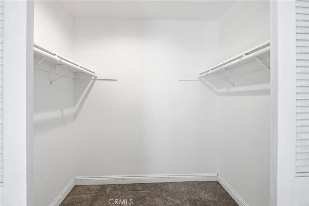 https://media.crmls.org/medias/42c96b03-3aef-4dfa-ae81-79dc23469258.jpg?preset=X-Large