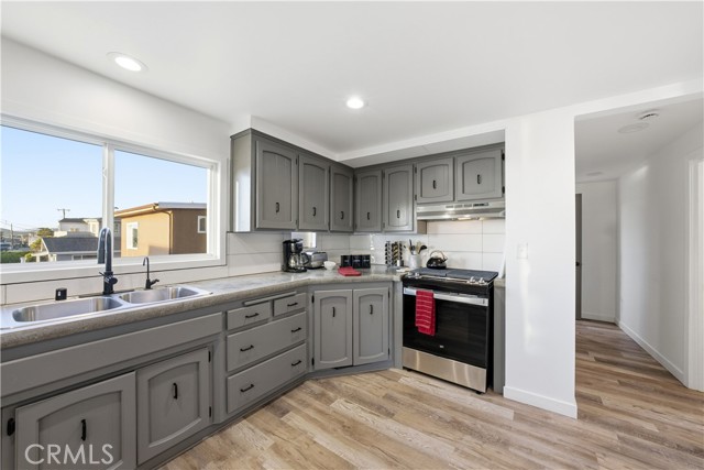 Detail Gallery Image 14 of 55 For 2873 & 2871 Studio Dr, Cayucos,  CA 93430 - 6 Beds | 3 Baths