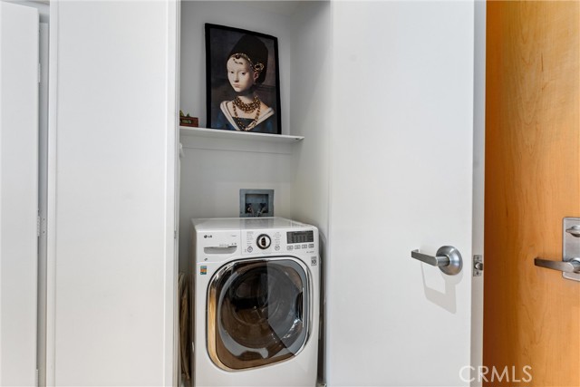 Detail Gallery Image 26 of 42 For 801 S Grand Ave #1404,  Los Angeles,  CA 90017 - 1 Beds | 1 Baths