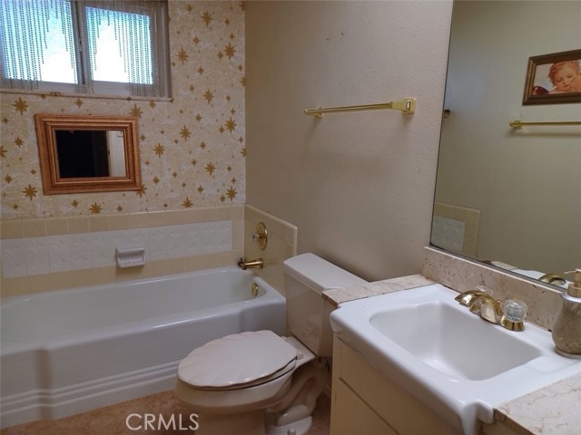 Detail Gallery Image 8 of 19 For 28751 Bradley, Menifee,  CA 92586 - 3 Beds | 2 Baths