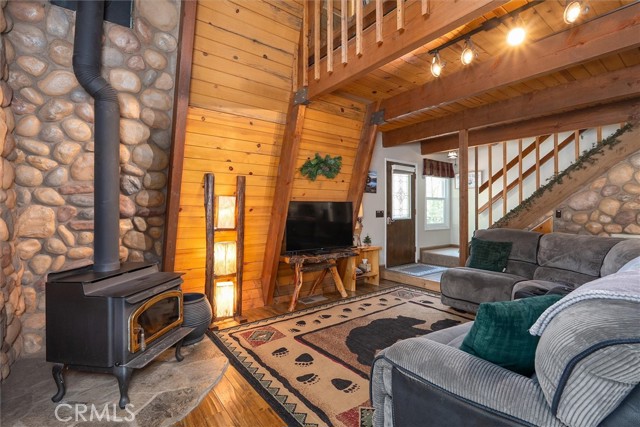 Detail Gallery Image 7 of 43 For 52926 Balsam Drive, Oakhurst,  CA 93644 - 2 Beds | 2 Baths