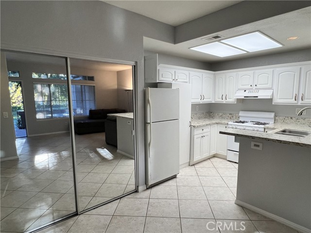 Detail Gallery Image 10 of 35 For 85 Castano, Rancho Santa Margarita,  CA 92688 - 1 Beds | 1 Baths