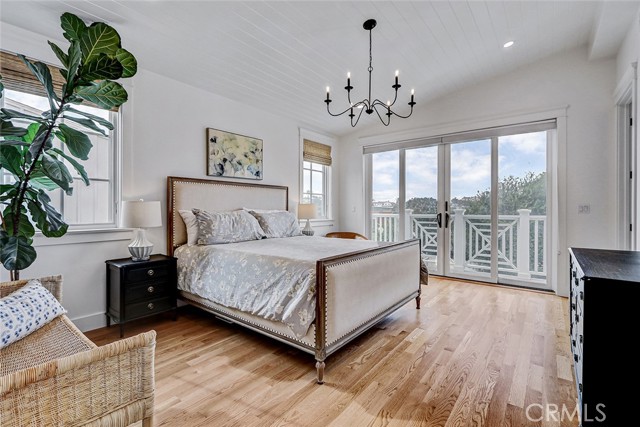 Detail Gallery Image 26 of 42 For 1717 Pacific Ave., Manhattan Beach,  CA 90266 - 4 Beds | 3 Baths