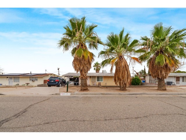 Detail Gallery Image 3 of 4 For 25642 Bejoal St, Barstow,  CA 92311 - 2 Beds | 1 Baths