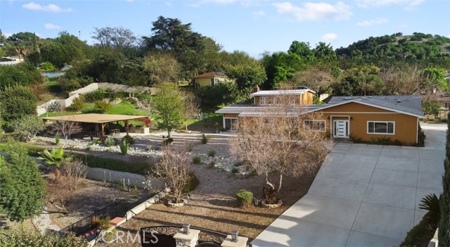 2450 Cameron Avenue, Covina CA: https://media.crmls.org/medias/42cbc04d-c4a2-47d6-b99c-2c780c51dbd3.jpg