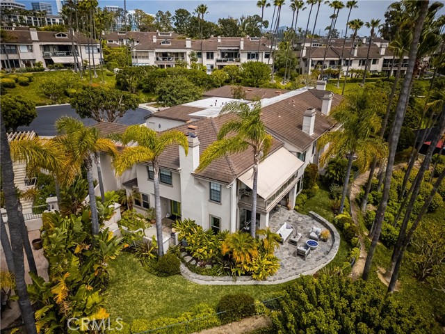 Detail Gallery Image 9 of 67 For 27 Seabrook #73,  Newport Beach,  CA 92660 - 2 Beds | 3 Baths