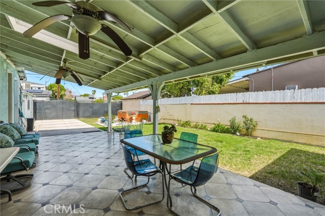 Detail Gallery Image 29 of 33 For 18149 Saticoy, Reseda,  CA 91335 - 3 Beds | 2 Baths