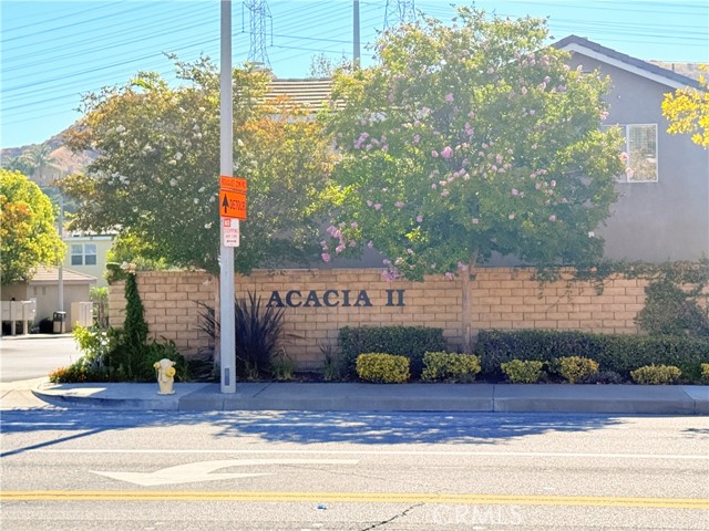 3 Bed Home for Sale in Saugus, California