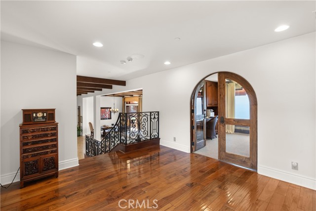 4 Le Conte, Laguna Niguel CA: https://media.crmls.org/medias/42cdf46c-bd22-4663-8ad5-a71983271bd1.jpg