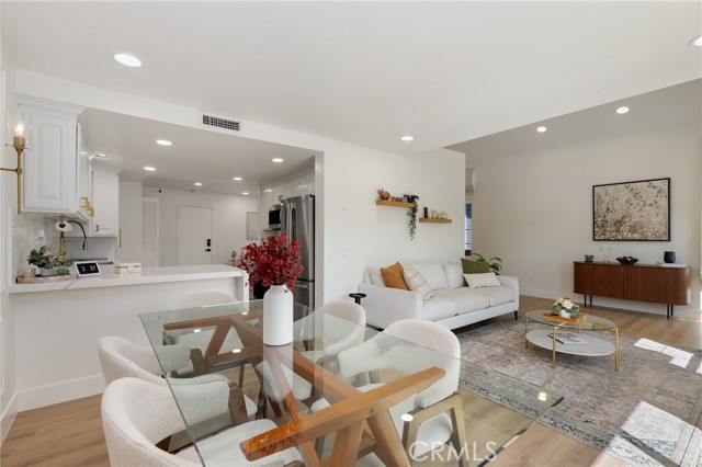 Detail Gallery Image 9 of 34 For 2332 Aspen St, Tustin,  CA 92782 - 3 Beds | 2/1 Baths