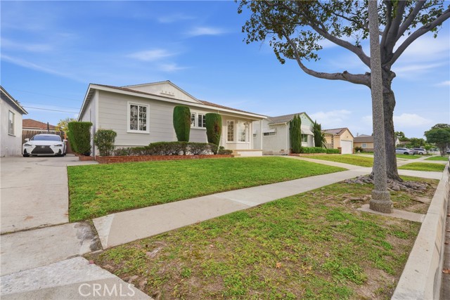 Image 4 of 39 For 2917 Del Amo