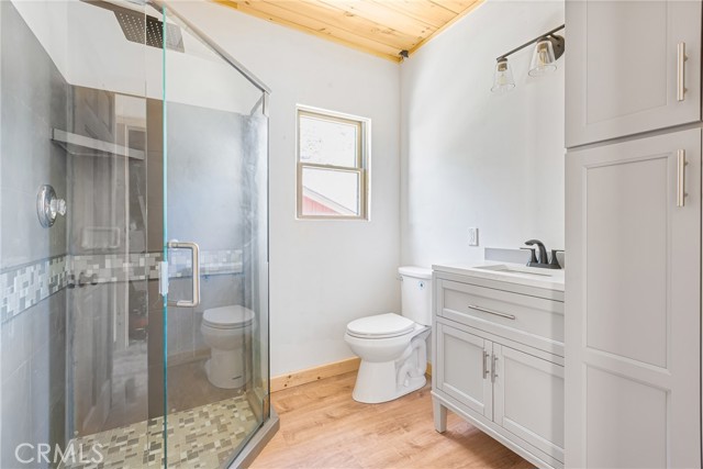 33149 Holcomb Creek Drive, Green Valley Lake CA: https://media.crmls.org/medias/42d140d6-cb7b-4068-8585-366833410b01.jpg