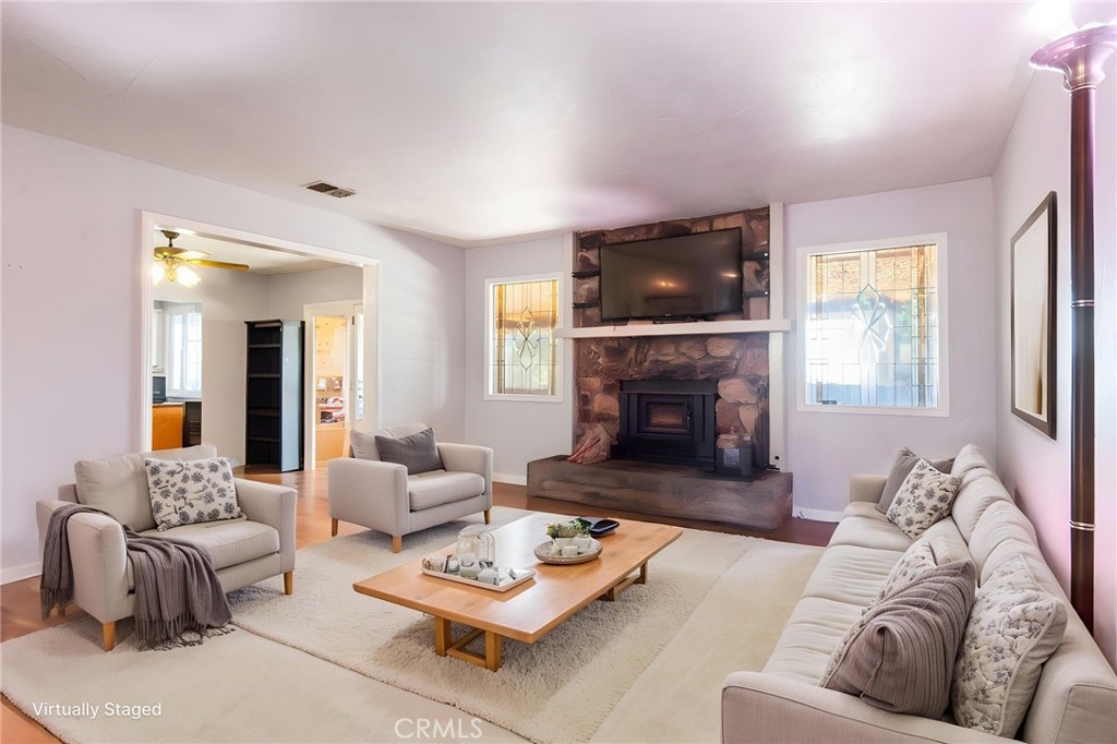MLS #OC26132671 image #3