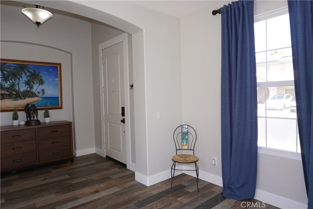 MLS #SW25116824 img 2