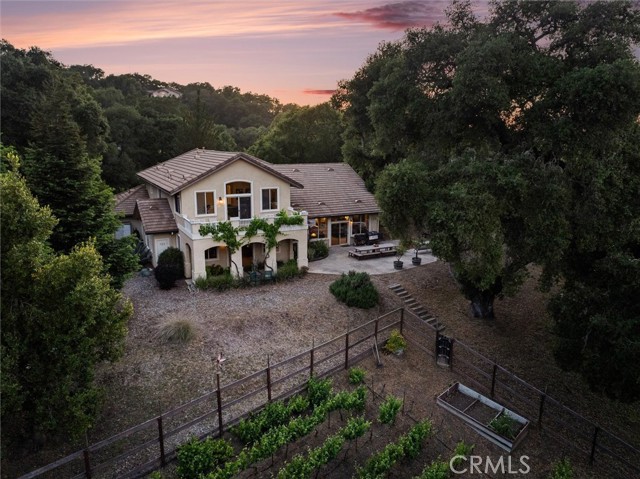 12675 Cabazon, Atascadero CA: https://media.crmls.org/medias/42d2dee0-587b-4aea-835a-532066764dba.jpg