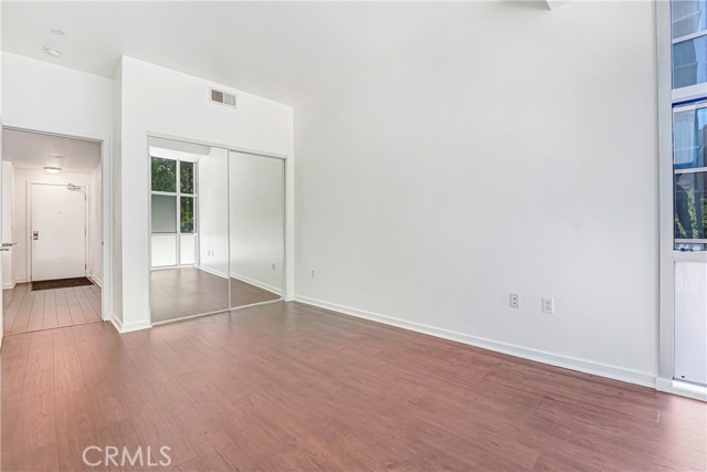 Detail Gallery Image 11 of 15 For 630 W 6th #216,  Los Angeles,  CA 90017 - 1 Beds | 1 Baths