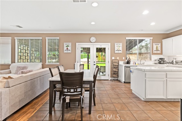 8330 Highridge Place, Rancho Cucamonga CA: https://media.crmls.org/medias/42d3d4e5-a7c9-4b29-8508-428890d503eb.jpg