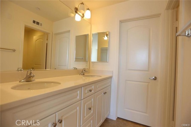 8870 Camphor, Montclair CA: https://media.crmls.org/medias/42d4a4ad-a193-4a56-b4bf-ed0de59777e2.jpg