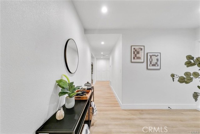 Detail Gallery Image 3 of 23 For 16129 Evans, Fountain Valley,  CA 92708 - 4 Beds | 3 Baths