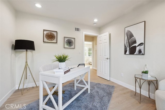 12750 Rajah Street, Sylmar CA: https://media.crmls.org/medias/42d604ae-d3d6-4a33-8c60-6ec51a6fec99.jpg
