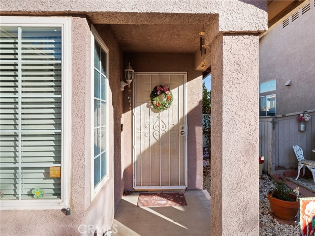 Detail Gallery Image 10 of 29 For 13431 Monterey Way, Victorville,  CA 92392 - 3 Beds | 2 Baths