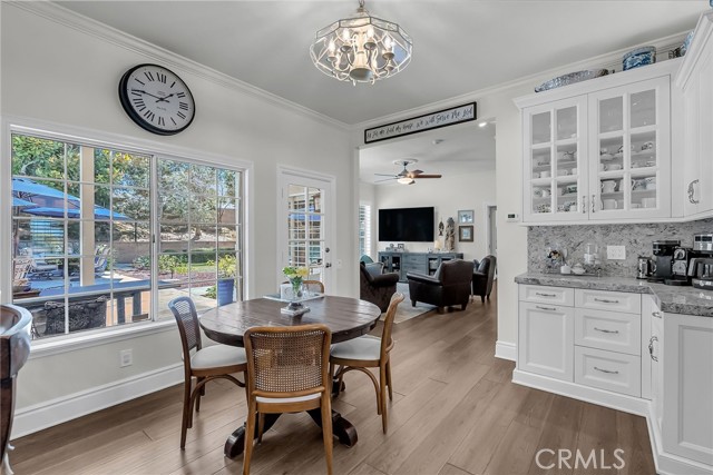 1656 Dunkirk Lane, Riverside CA: https://media.crmls.org/medias/42d78665-8f60-4fac-a9b5-d54dad0f3139.jpg