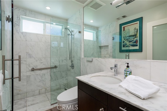 Detail Gallery Image 27 of 33 For 2012 Baja, Newport Beach,  CA 92660 - 3 Beds | 2 Baths