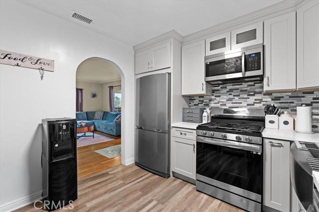 Detail Gallery Image 11 of 37 For 11661 Valverda, Riverside,  CA 92505 - – Beds | – Baths