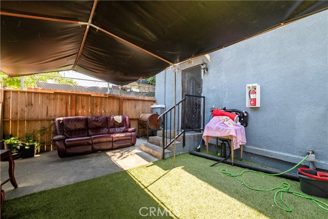 Image 2 for 216 E 54th St, Los Angeles, CA 90011
