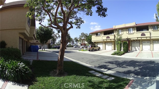 Image 2 for 21325 Balsam Ln #6, Lake Forest, CA 92630