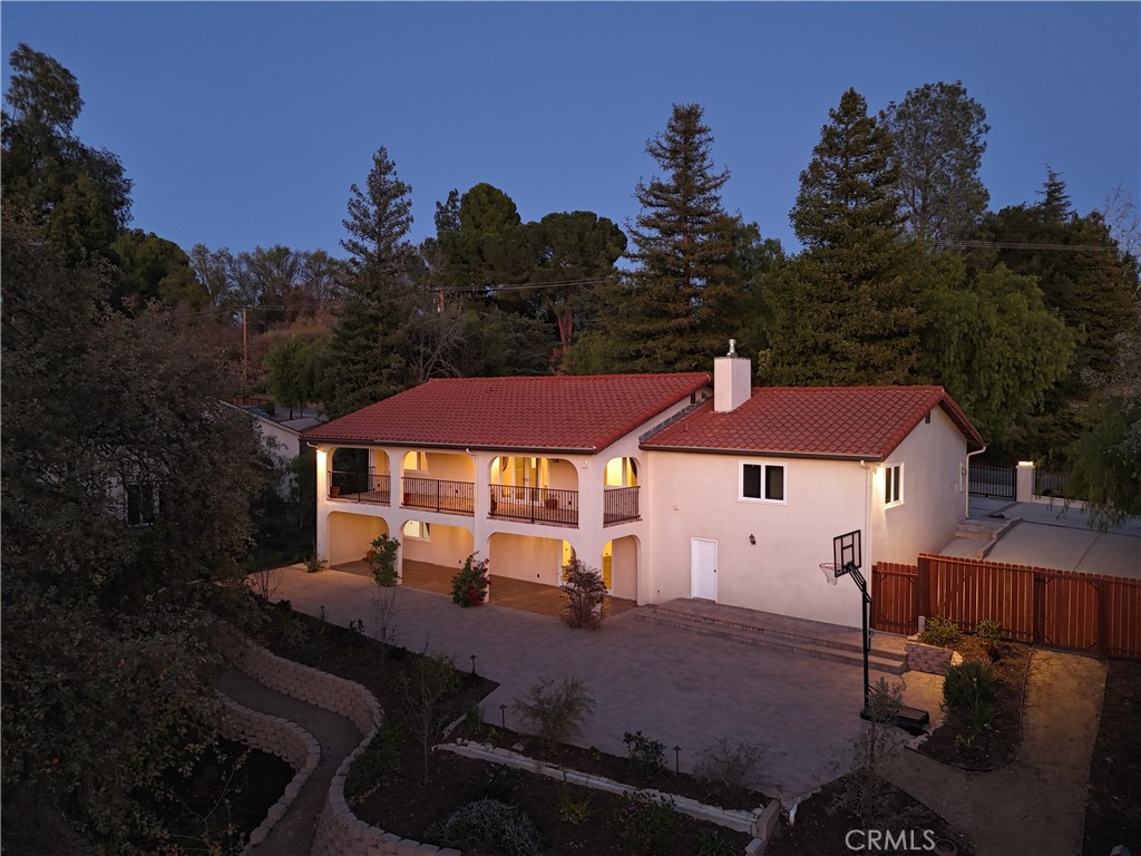 5619 Colodny Drive