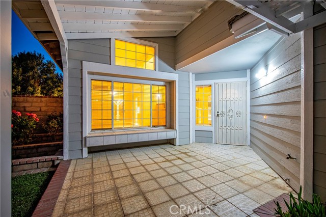 Detail Gallery Image 2 of 51 For 45345 Pickford Ave, Lancaster,  CA 93534 - 5 Beds | 3 Baths