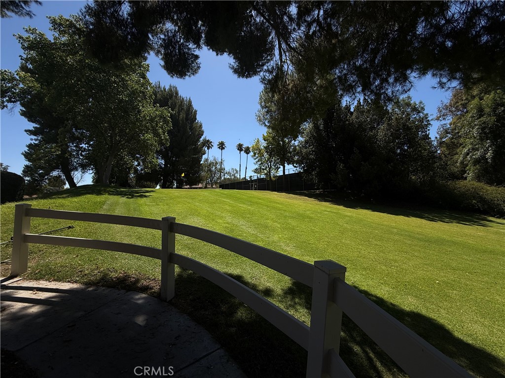 19946 Ave of the Oaks