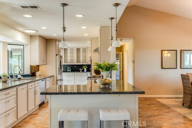 Detail Gallery Image 17 of 62 For 12405 Santa Ana, Atascadero,  CA 93422 - 4 Beds | 3/1 Baths