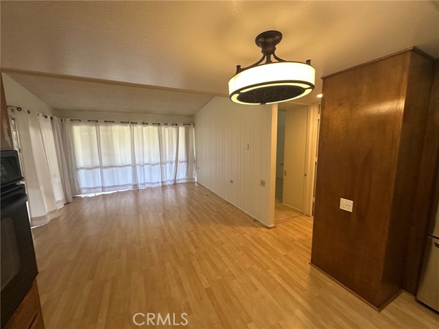 Detail Gallery Image 9 of 29 For 1640 Glenview Rd #76I,  Seal Beach,  CA 90740 - 2 Beds | 1 Baths