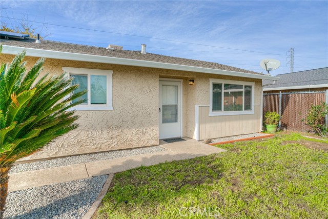 Detail Gallery Image 3 of 30 For 5824 Vista Del Cerro, Oroville,  CA 95966 - 3 Beds | 1 Baths